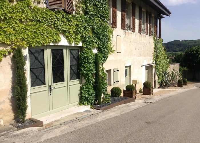 Clos De Mont July, Architecture Xviiie Au Coeur De La Nature